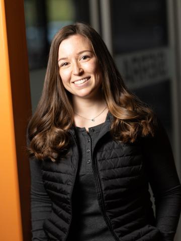 Cecylia Jaynes Headshot